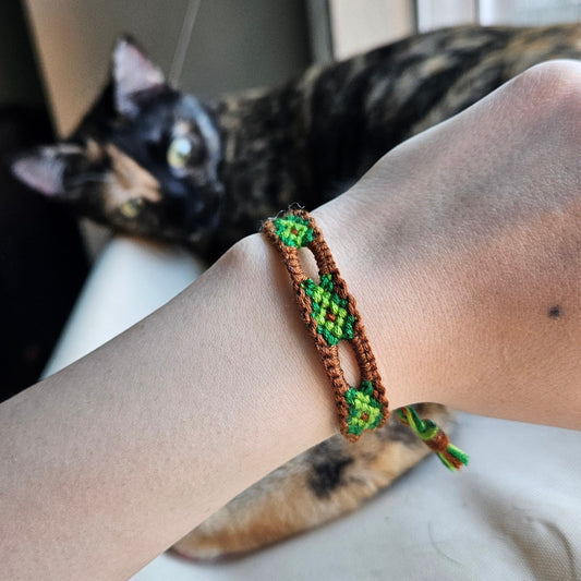 Avocado - Friendship Bracelet